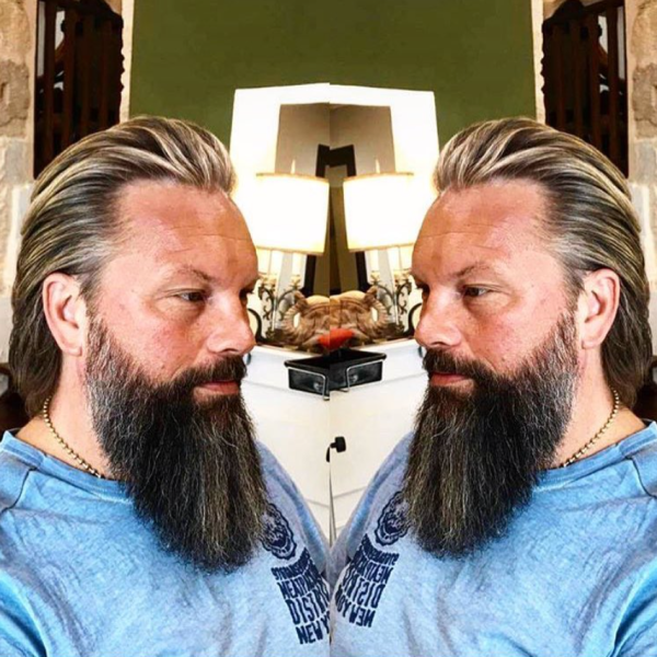 Hombre corte y barba